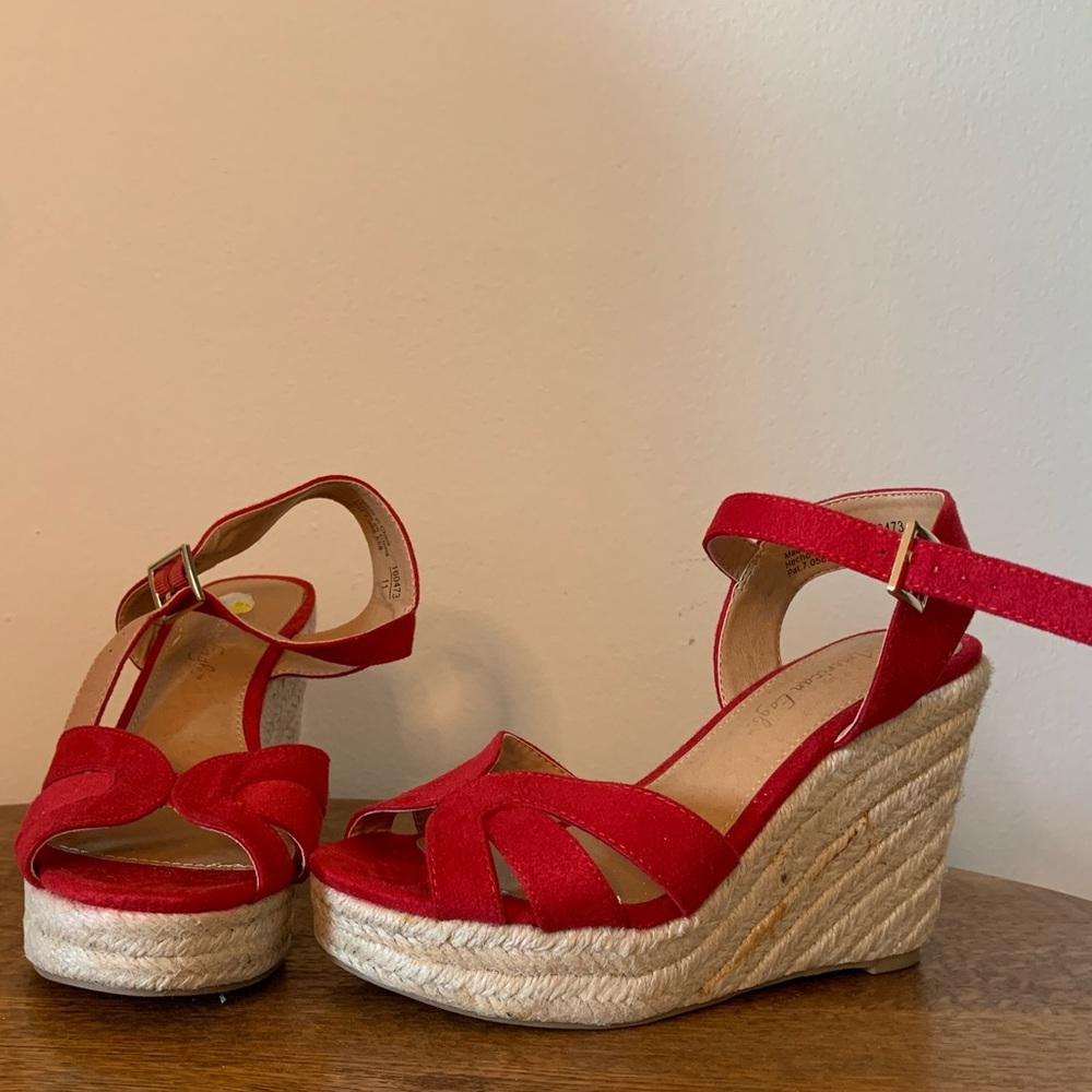 Aeropostale red wedge sandals